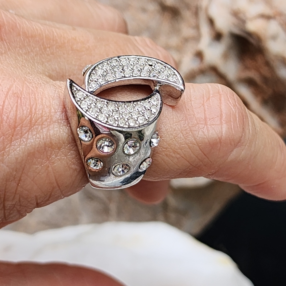 Statement Silver Ring White Crystals Macy's 2 Moon Cocktail Ring - Picture 12 of 15